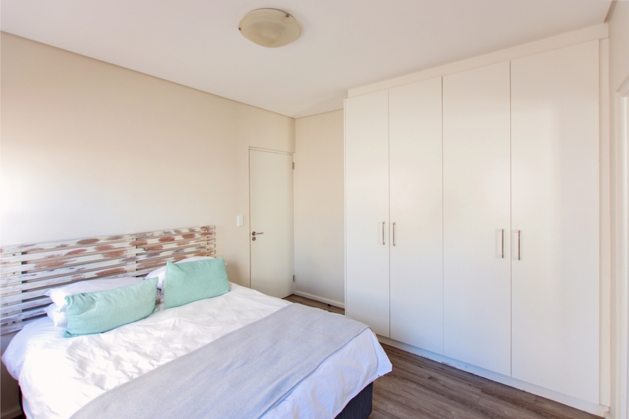 6 Bedroom Property for Sale in Mykonos Western Cape